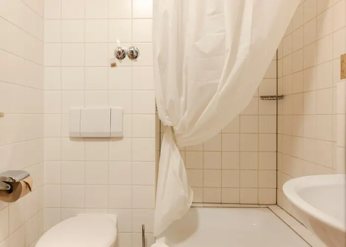 Apartman Mitte - U-bahn Leopoldplatz Berlin